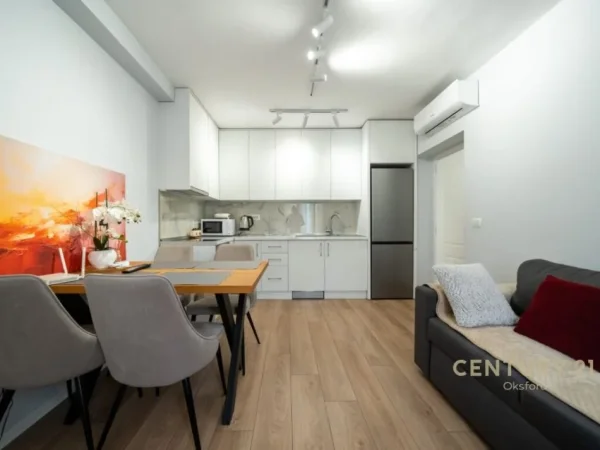 Tirane, jepet me qera apartament 2+1 Kati 3, 58 m² 600 € (VASIL SHANTO)
