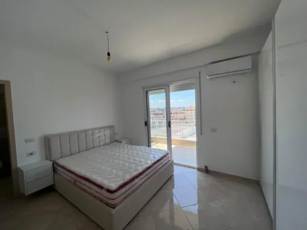 Tirane, jepet me qera apartament 2+1 Kati 6, 85 m² 500 € (Fresk)