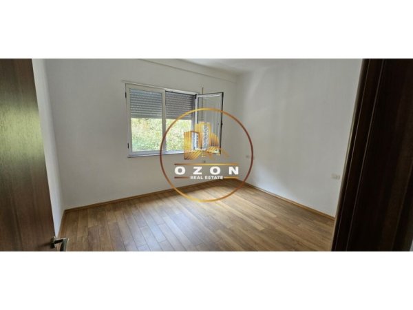 Apartament 2+1+2 për Qira pranë Kompleksit Leonora!