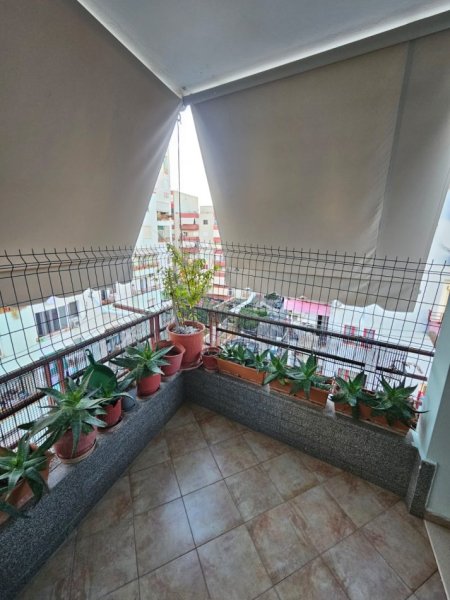 Tirane, jepet me qera apartament 2+1+Ballkon Kati 6, 74 m² 380 € (MISTO MAME)