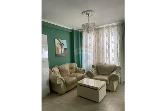 Tirane, jepet me qera apartament 1+1 Kati 3, 67 m² 400 € (Astir)