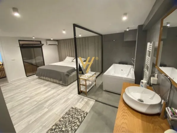 Tirane, jepet me qera apartament duplex 2+1+Ballkon Kati 1, 126 m² 1.300 € (MYSLYM SHYRI)