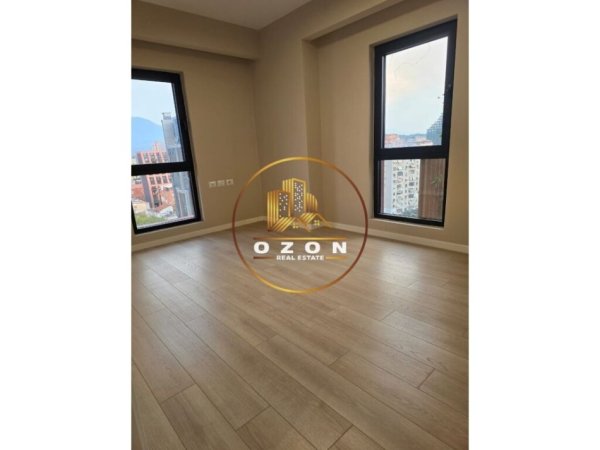 Apartament 3+1+2 për biznes me qira në Tirana Garden Building, Rruga e Kavajës!