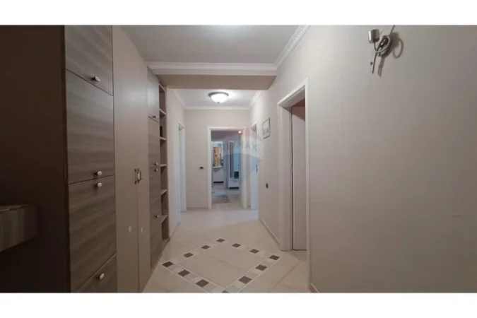 Tirane, shitet apartament 3+1+Aneks+Ballkon Kati 6, 155 m² 325.000 € (Tirana e Re - Sheshi Willson)