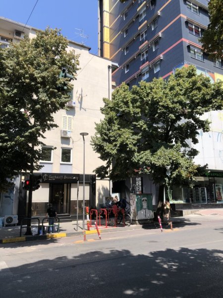 Tirane, jepet me qera apartament 1+1+Aneks Kati 2, 50 m² 500 € (Rr Vaso Pasha)