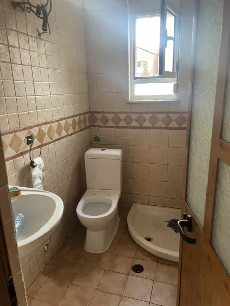Durres, jepet me qera apartament 1+1 Kati 2, 70 m² 250 € 
