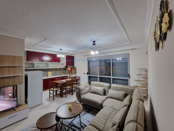 Durres, shitet apartament 2+1+Ballkon Kati 6, 110 m² 135.000 € (Durres)