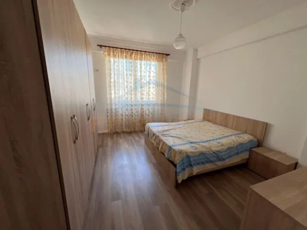 Tirane, shitet apartament 2+1+Ballkon Kati 6, 104 m² 125.000 € (Unaza e Re)