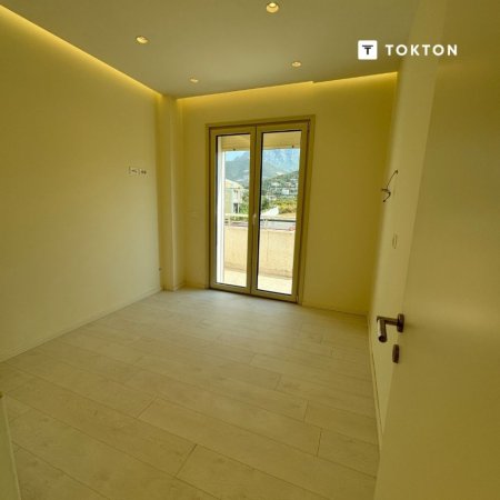 Tirane, shitet apartament 3+1 Kati 5, 146 m² 170.000 Euro (Tufinë) TT 293
