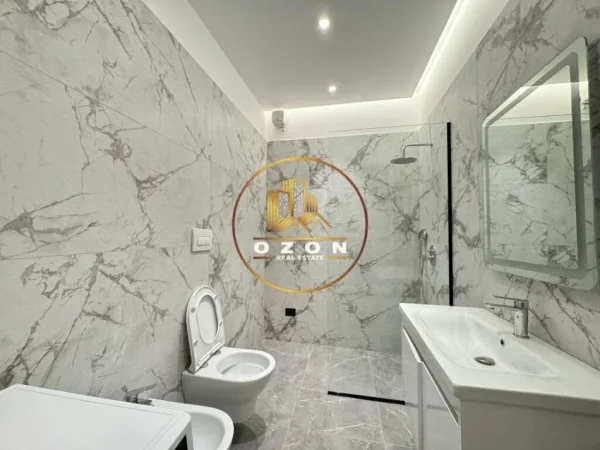 Apartament Modern 2+1+2 me Parkim për Qira në një Rezidencë TEG!