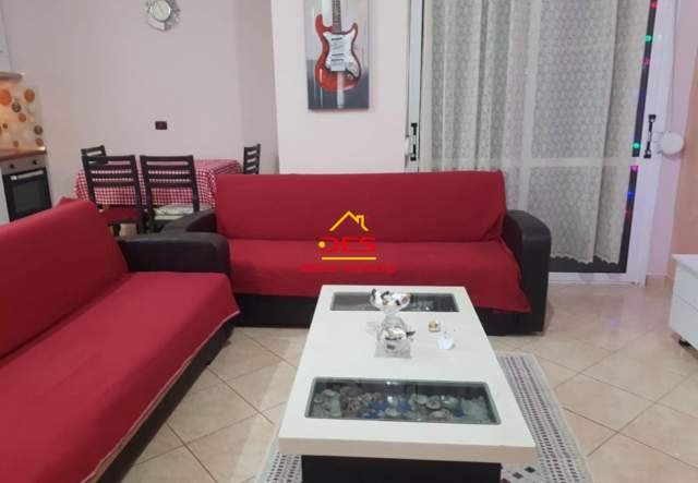 Vlore, shitet apartament Kati 4, 103 m² 113.300  (Rruga Çamëria, Vlorë)