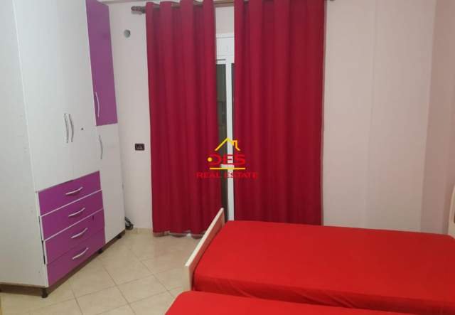 Vlore, shitet apartament Kati 4, 103 m² 113.300  (Rruga Çamëria, Vlorë)