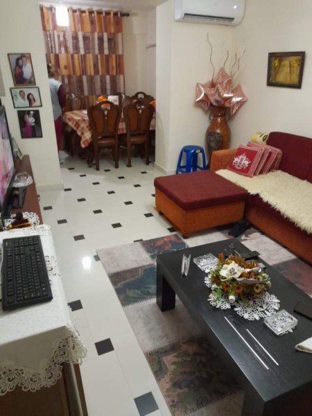Tirane, shitet apartament 2+1 Kati 2, 80 m² 128.000 Euro (21 dhjetori)