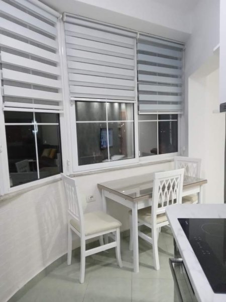Tirane, jepet me qera apartament 2+1+BLK Kati 6, 80 m² 550 Euro (petro nini luarasi)