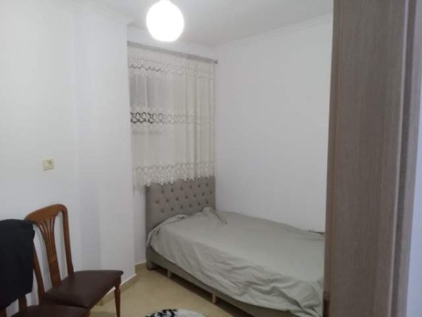 Tirane, jepet me qera apartament 2+1+BLK Kati 6, 80 m² 550 Euro (petro nini luarasi)