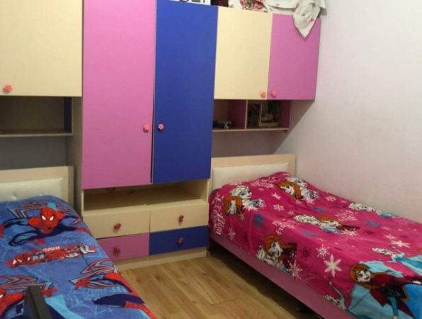 Tirane, jepet me qera apartament 2+1+BLK Kati 1, 115 m² 650 Euro (xhaferr shaba)