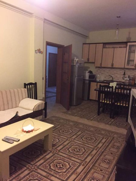 Tirane, jepet me qera apartament 3+1+BLK Kati 2, 140 m² 500 Euro (elbasanit)