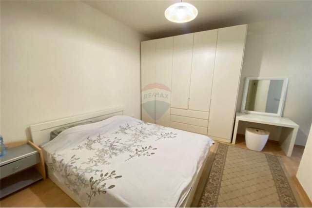 Tirane, jepet me qera 2+1 83 m² 500 Euro (RRUGA E KAVAJES)
