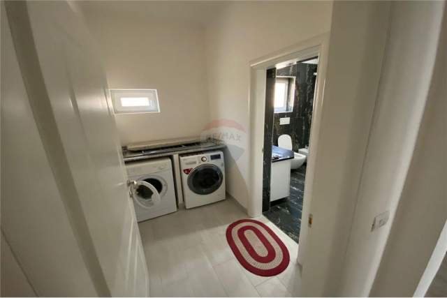 Tirane, jepet me qera apartament 2+1 Kati 4, 125 m² 600 Euro (VILAT GJERMANE)