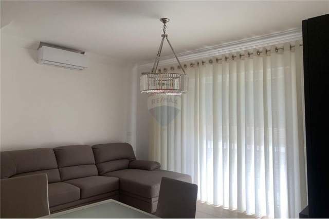 Tirane, jepet me qera apartament 1+1 68 m² 600 Euro (LIQENI I THATE)