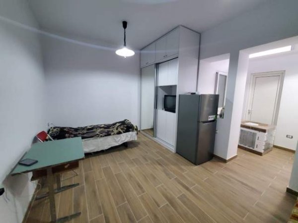 Tirane, jap me qera apartament 1+1+BLK Kati 1, 36 m² 300 Euro (Selvia)