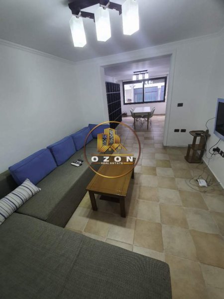 Tirane, jepet me qera apartament 2+1+A+BLK Kati 3, 110 m² 750 Euro