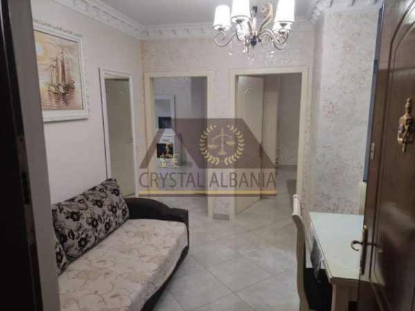 Tirane, jepet me qera apartament 2+1+BLK Kati 4, 75 m² 450 Euro (Myslym Shyri)