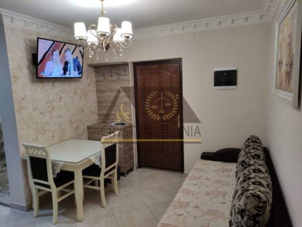 Tirane, jepet me qera apartament 2+1+BLK Kati 4, 75 m² 450 Euro (Myslym Shyri)