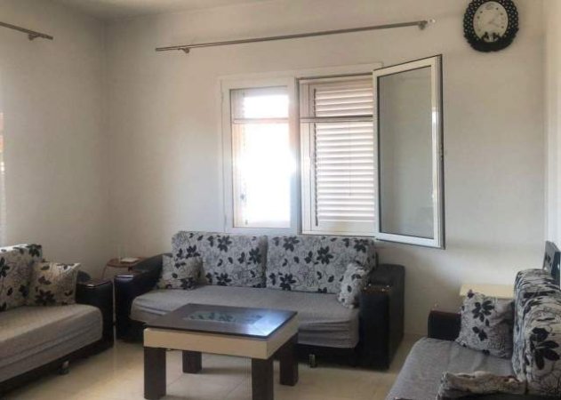 Tirane, jepet me qera shtepi 2+1+BLK Kati 1, 115 m² 650 Euro (xhaferr shaba)