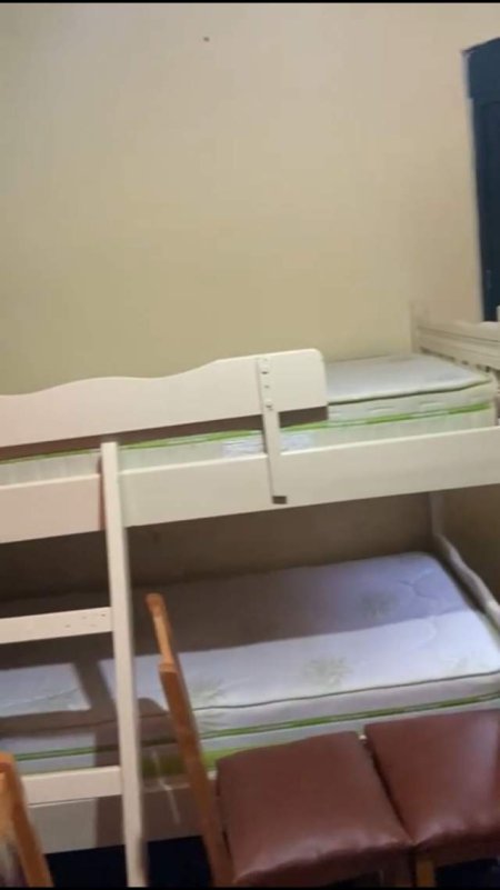 Tirane, jepet me qera shtepi 1+1+BLK Kati 1, 60 m² 30000 Leke (rruga besa)