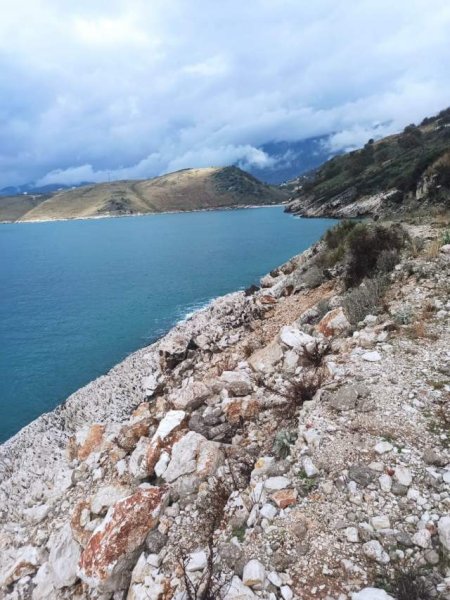 Himare, shes truall ne bregdet 2.000 m² 119.000 Euro (Borsh)