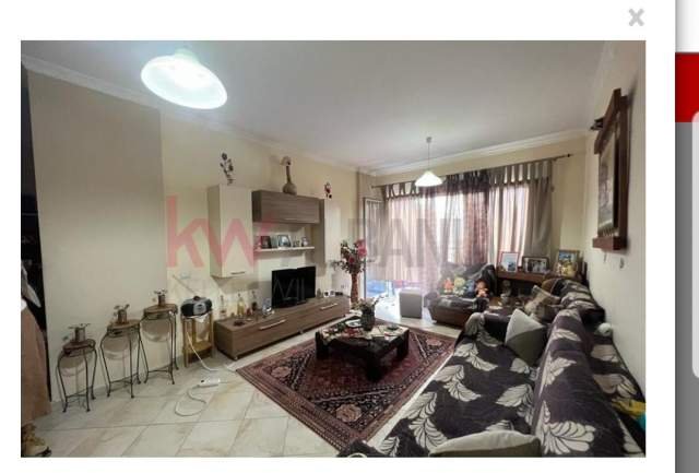 Tirane, jepet me qera apartament 1+1+BLK Kati 4, 75 m² 300 Euro (Astir)