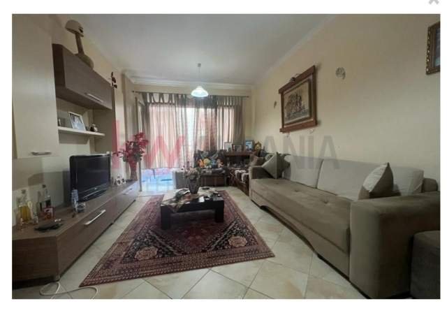 Tirane, jepet me qera apartament 1+1+BLK Kati 4, 75 m² 300 Euro (Astir)