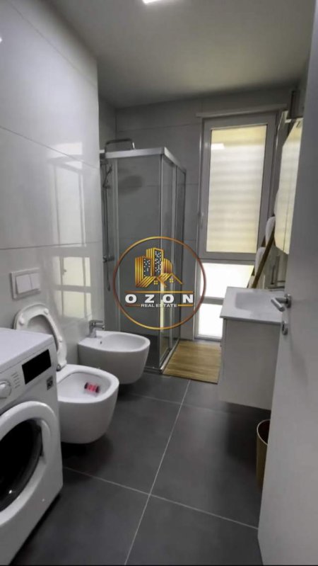 Gjiri Lalezit, jepet me qera apartament 2+1 Kati 1, 97 m² 1.300 Euro