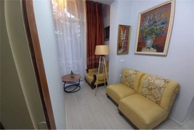 Tirane, jepet me qera Vile 2+1 Kati 2, 120 m² 580 Euro (Rruga myslm shyri)