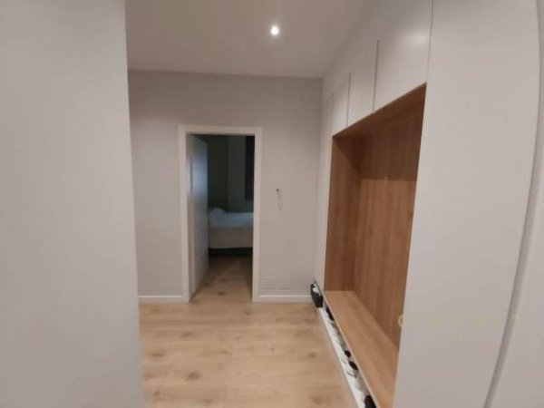 Tirane, jepet me qera apartament 2+1+A Kati 2, 94 m² 700 Euro (Liqeni i Thate)