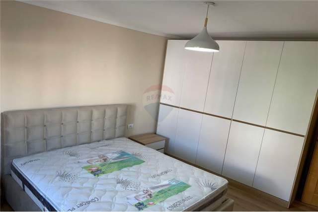 Tirane, jepet me qera apartament 2+1 Kati 4, 70 m² 600 Euro (TREGU CAN MYSLYM SHYRI)