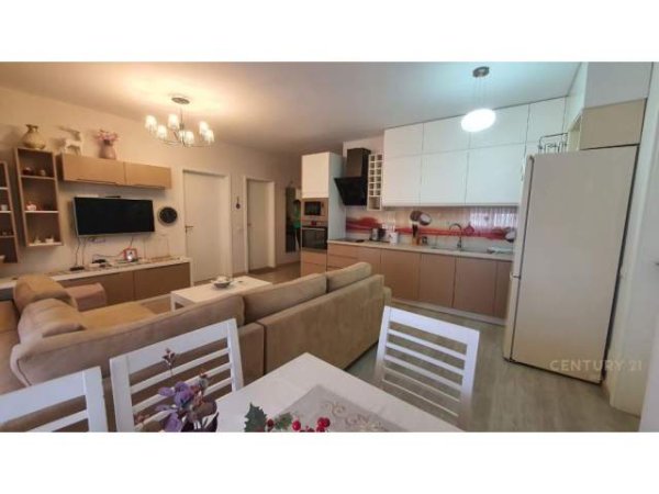 Tirane, jepet me qera apartament 2+1+A Kati 5, 77 m² 550 Euro (21 Dhjetori)