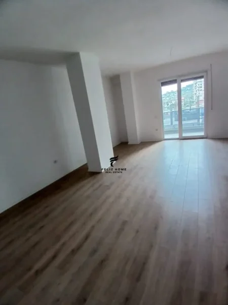 Tirane, shitet apartament 2+1+Ballkon Kati 1, 115 m² 161.000 € (ASTIR)