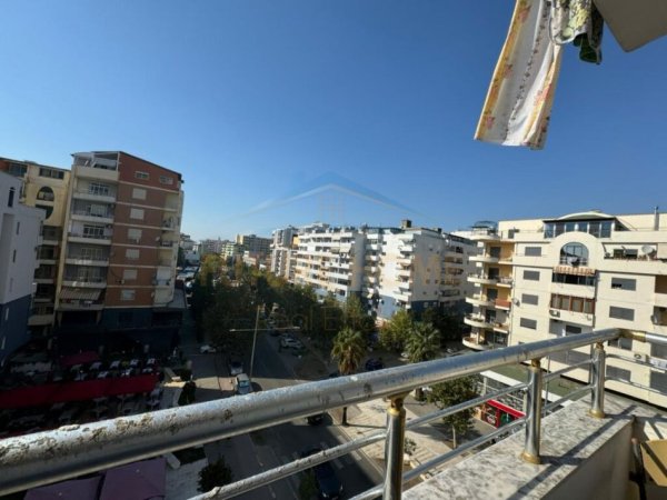 Durres, shitet apartament 2+1+Ballkon Kati 5, 82 m² 88.000 € (Plazh, Iliria)