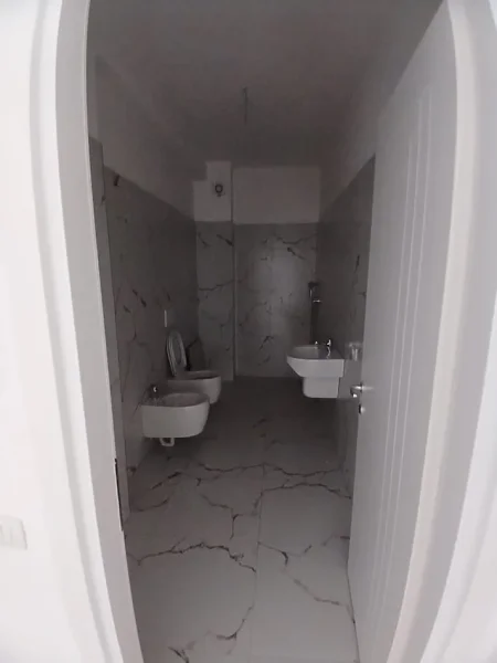 Tirane, shitet apartament 1+1+Ballkon Kati 1, 72 m² 101.780 € (ASTIR)