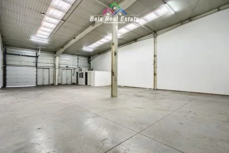 Tirane, jepet me qera magazine Kati 1, 126 m² 900 € (fresku)