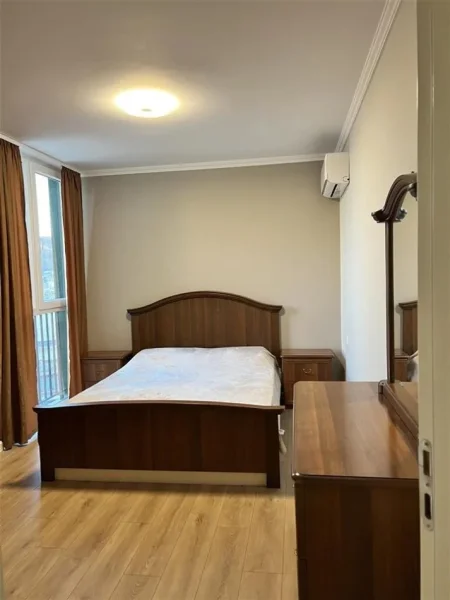 Tirane, jepet me qera apartament 2+1 Kati 3, 75 m² 450 € (Yzberisht)