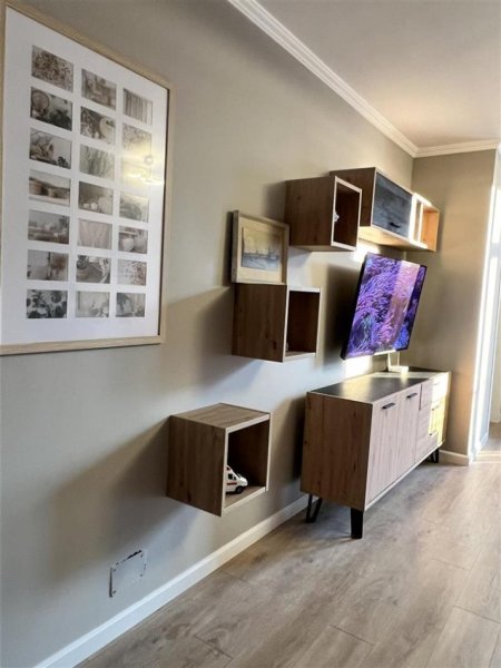 Tirane, jepet me qera apartament 2+1 Kati 3, 75 m² 450 € (Yzberisht)