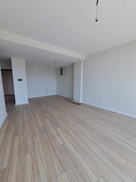 Tirane, jepet me qera apartament 1+1+Ballkon , 82 m² 700 € (LIQENI I TIRANES, RRUGA KOSOVAREVE)
