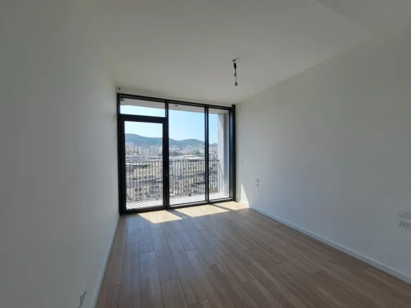 Tirane, jepet me qera apartament 2+1+Ballkon , 134 m² 1.100 € (LAKE VIEW RESIDENCE, LIQENI I TIRANES)