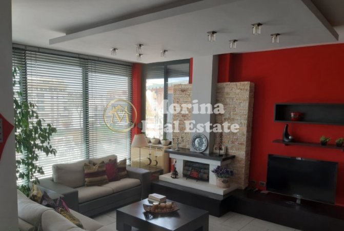 Tirane, jepet me qera apartament 3+1 Kati 6, 193 m² 900 € (21 Dhjetori)