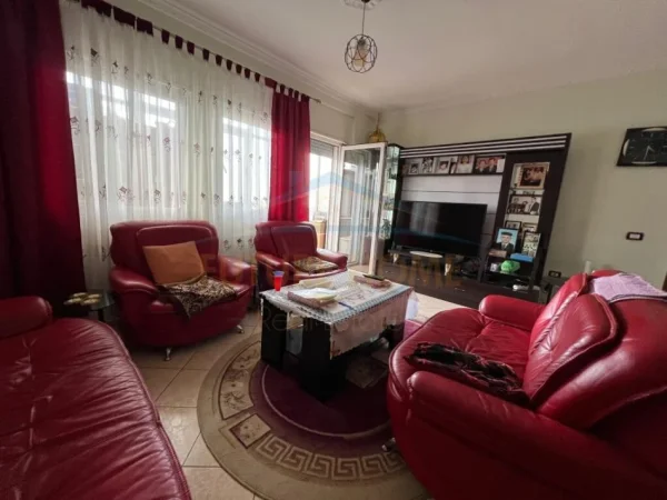 Durres, shitet apartament 2+1 Kati 4, 95 m² 110.000 € (Spitali Rajonal , Durres)