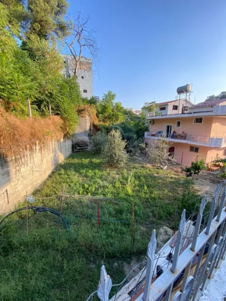 Tirane, shitet truall , 300 m² 90.000 € (Rruga e Elbasanit)