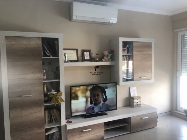 Tirane, jepet me qera apartament 3+1+Ballkon Kati 3, 124 m² 550 € (ASTIR)